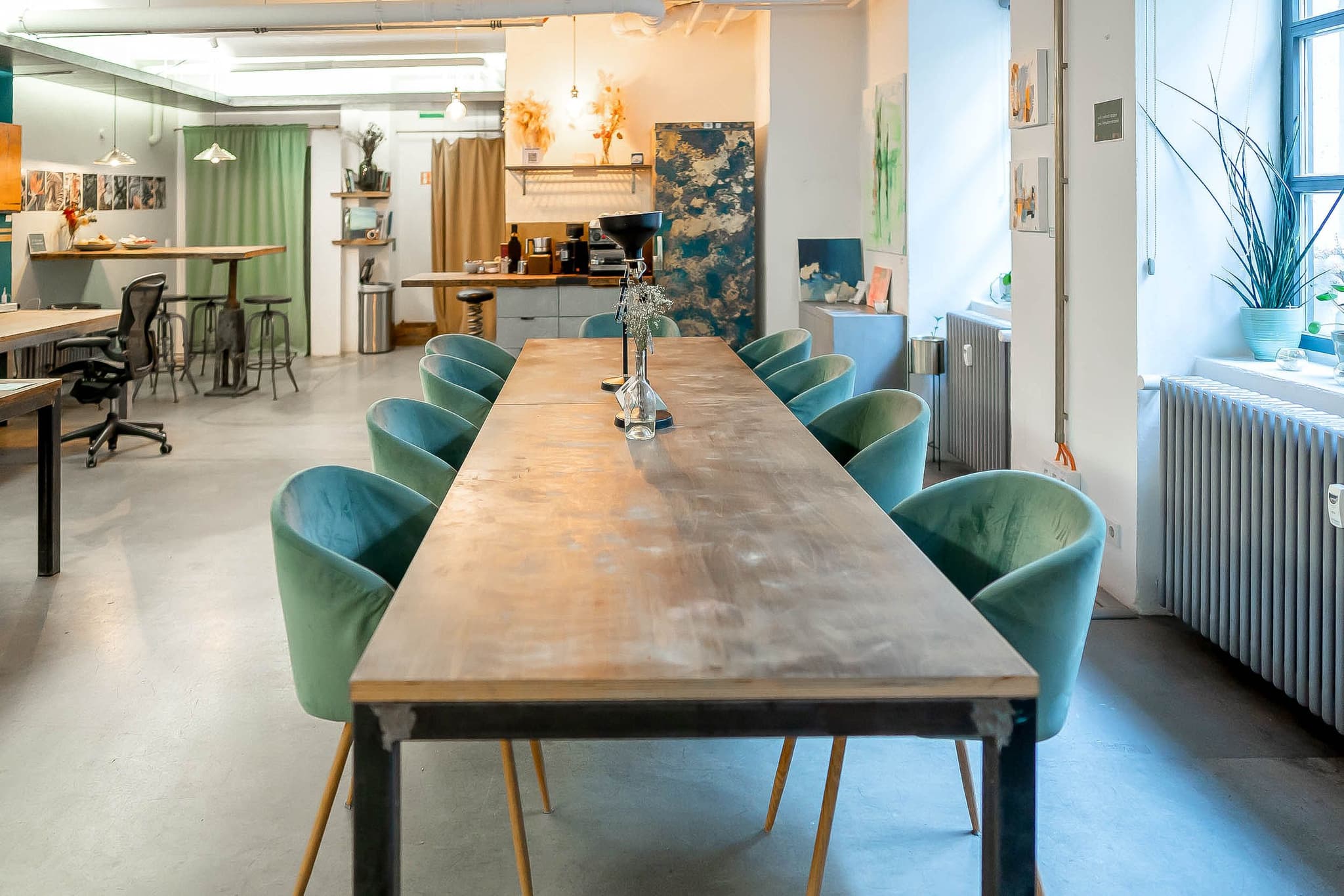 office at velvet space Coworking