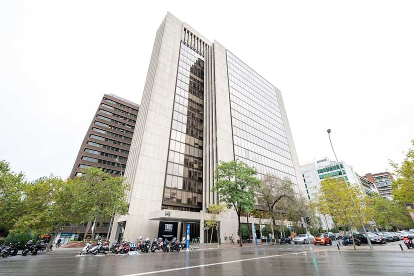 Office at Paseo de la Castellana 141